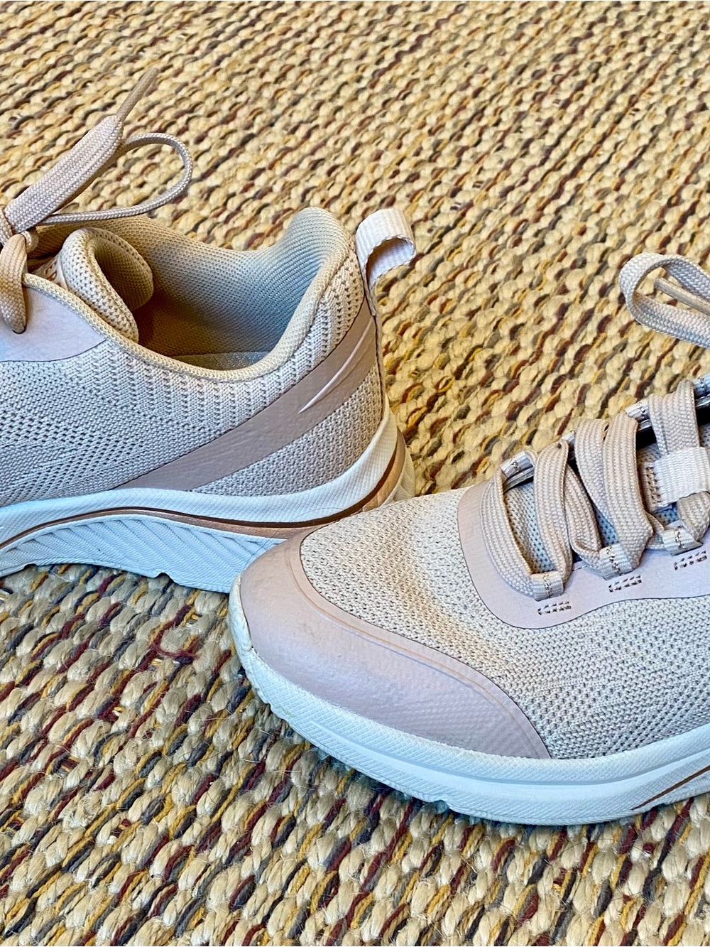 Skechers Arch Fit Air-Cooled Memory Foam Sneakers – Women’s Size 8 - Picture 7 of 7